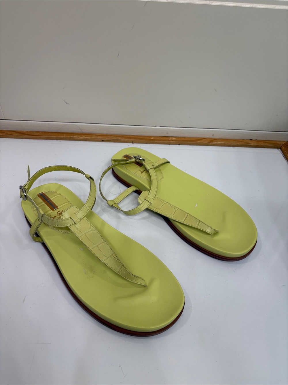 Sam Edelman Lime Green T-Strap Flat Sandals